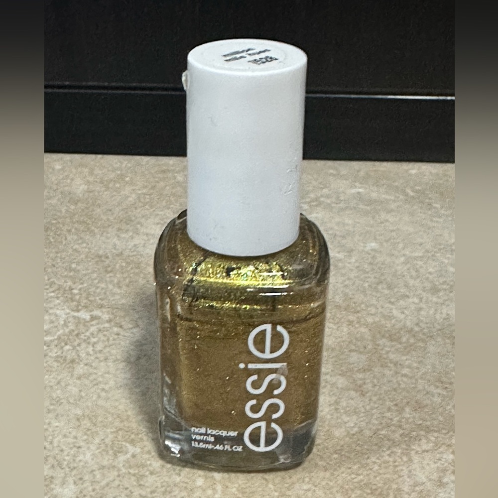 Essie - Million Mile Hue - 5 for $25 for items marked with ⭐️